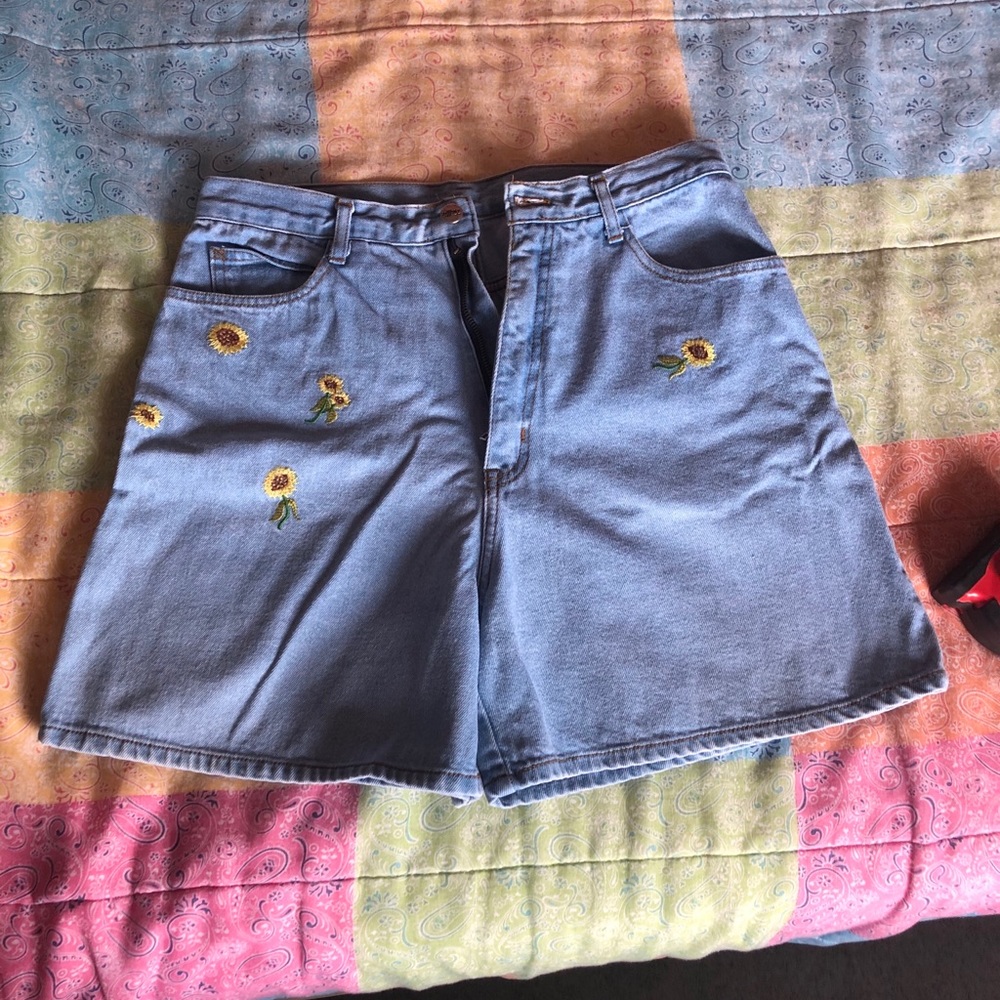 Vintage Sunflower Embroidered High Waisted Shorts